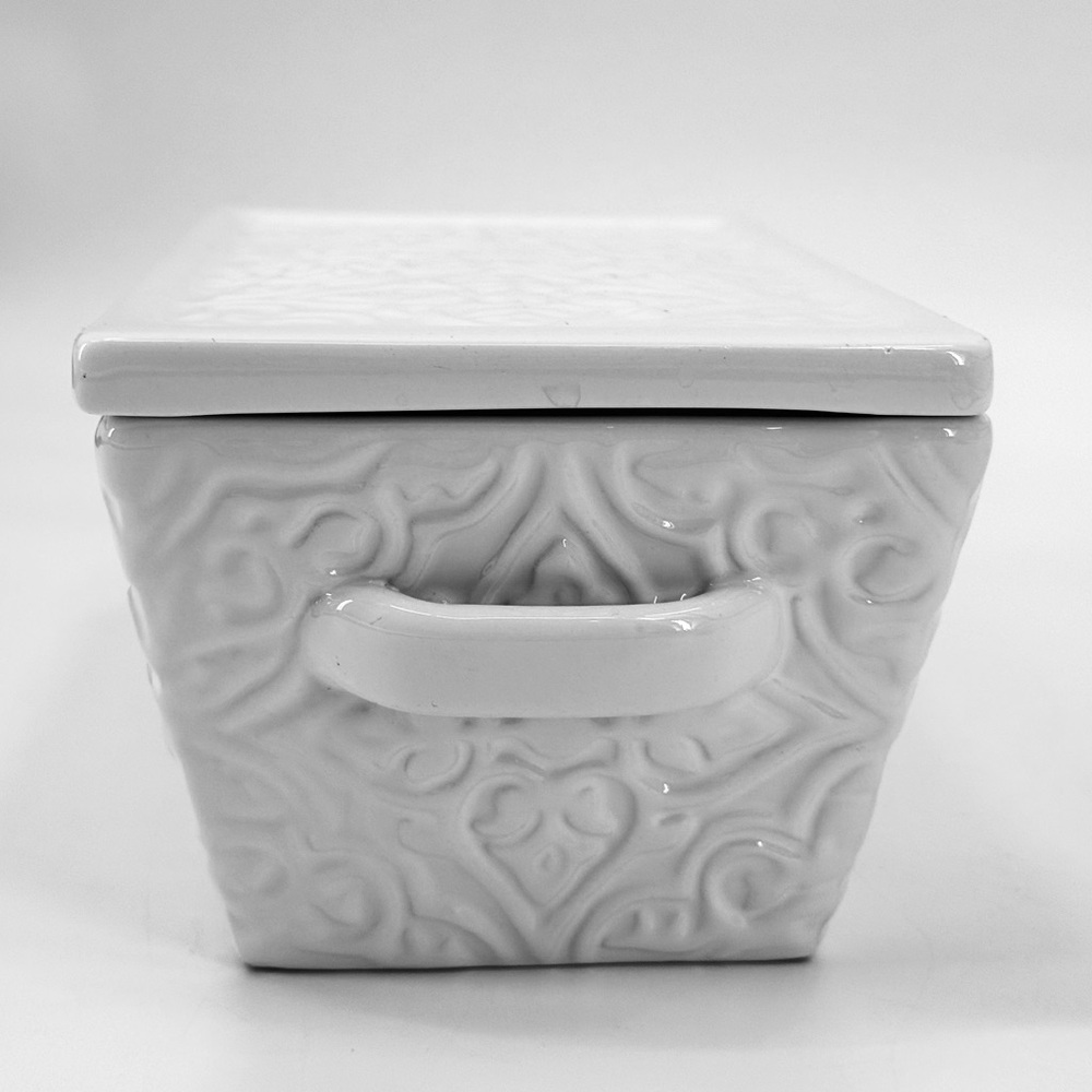 Real Home Earthenware Embossed Scroll 9” Lidded Loaf Dish - Picture 3 of 11